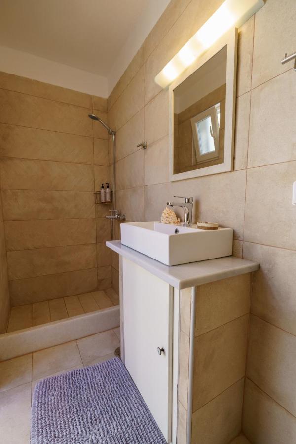Holiday home Kamini - Hydra Dream *